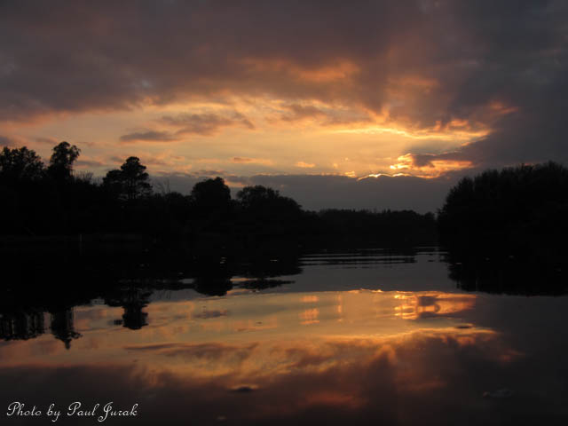 The reflections were amazing. Stunning Sunday has begun. 