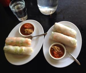 ipho rice paper rolls