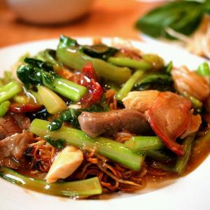 combination Chow mein