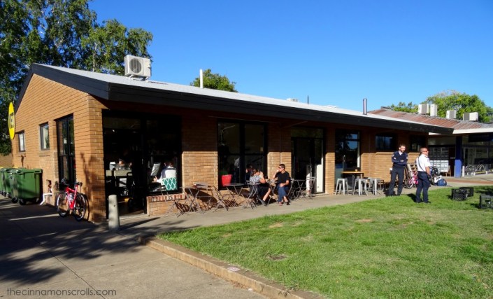 Rustic Country Dining at Red Brick Espresso | thecinnamonscrolls.com | @cinnamonscribe